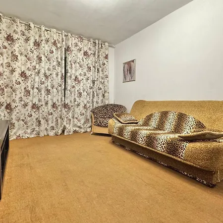 Apartment з 2-ма кімнатами в 5 хвилинах від м. печерська *