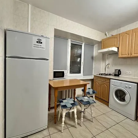 Apartment з 2-ма кімнатами в 5 хвилинах від м. печерська *